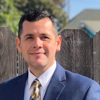 headshot of LMU SOE staff member Antonio Felix