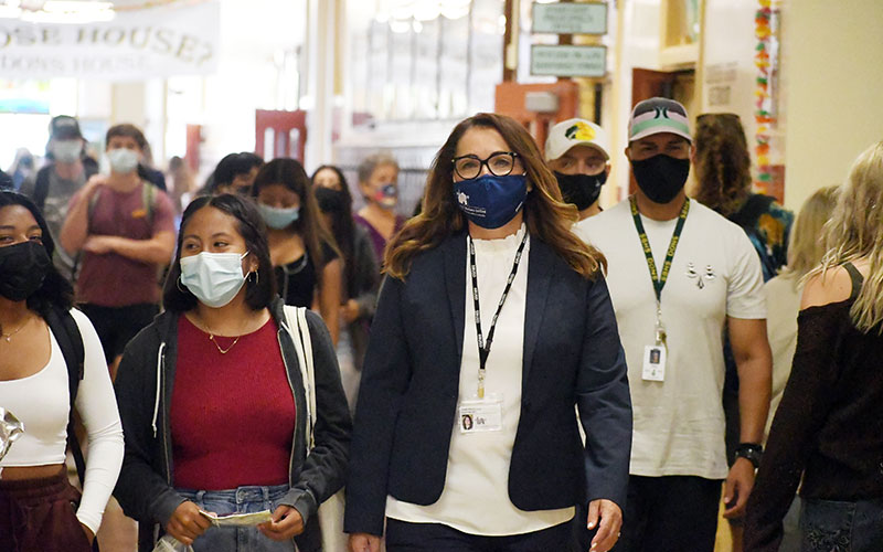 photo of LMU SOE alumna Hilda Maldonado with student in Santa Barbara Unified School District